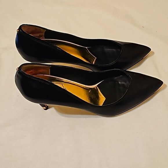Ted Baker London Izibela  Leather Stilettos size 41 (10.5 US) - Picture 2 of 10